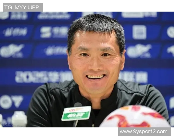 沪媒分析邵佳一执教经历不足外教选聘模式亟待改进