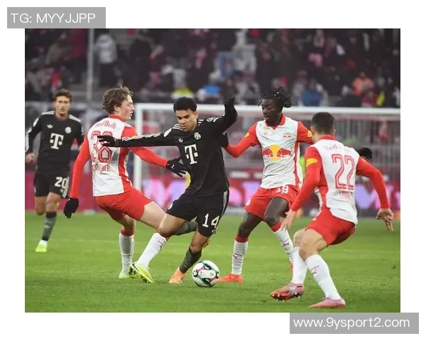 比赛第71分钟卡尔进球庆祝拜仁扩大领先优势2-0战胜萨尔茨堡 比赛第71分钟卡尔进球庆祝拜仁扩大领先优势2-0战胜萨尔茨堡