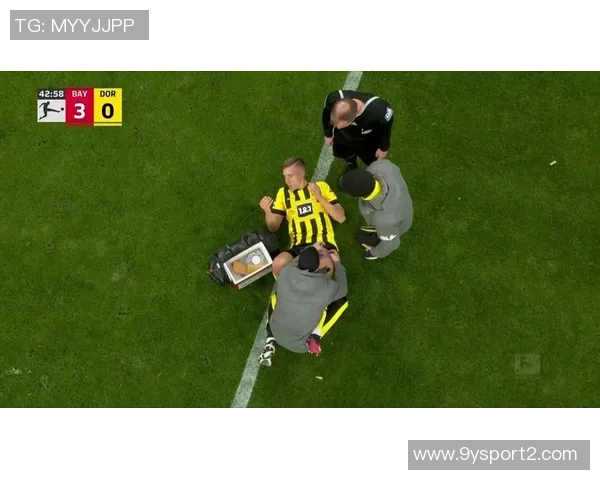 施洛特贝克对替补队友发声批评:仅踢三十分钟却未全力以赴令人失望 施洛特贝克对替补队友发声批评:仅踢三十分钟却未全力以赴令人失望