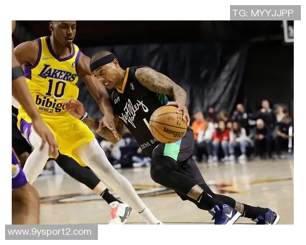 湖人本赛季投篮命中率高居联盟首位三分球表现却垫底令人担忧 湖人本赛季投篮命中率高居联盟首位三分球表现却垫底令人担忧